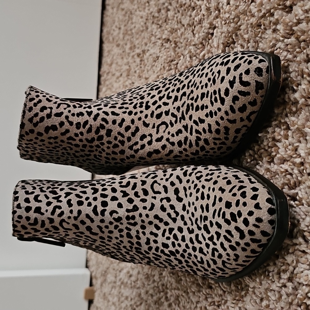 1. State Black and Gray Ankle Boots with Wedge Heel - Picture 6 of 6